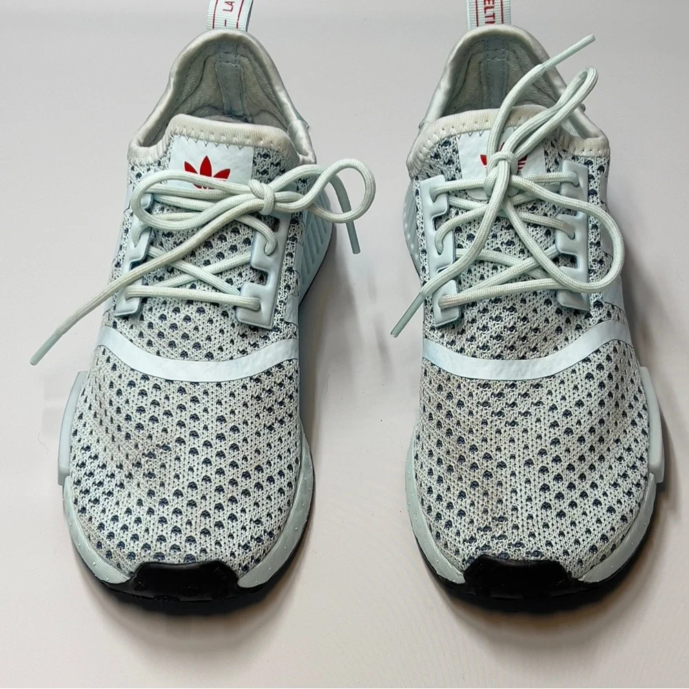 Adidas girls lace up size 2 pale blue green.